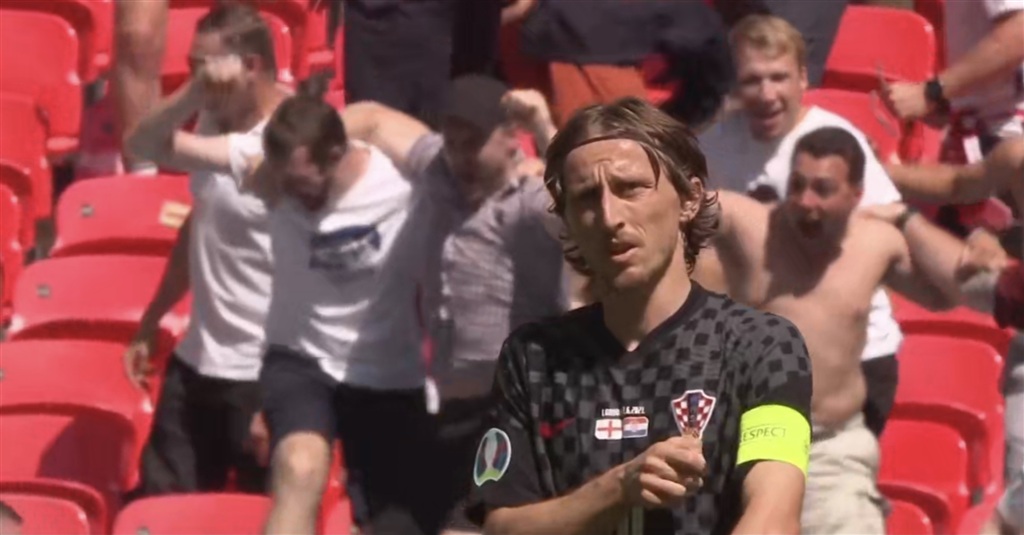 开局慢热 开局慢热